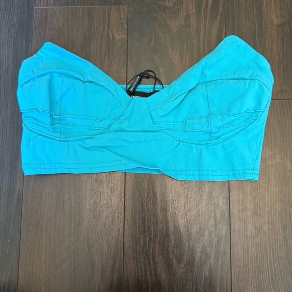 PrettyLittleThing Turquoise Strapless Top - Picture 1 of 4